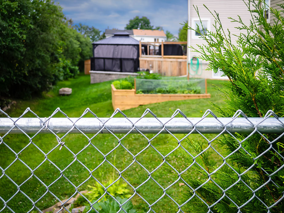 Chain Link boundary fencing in Dayton Ohio