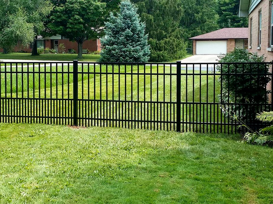 Residential Fence Contractor - Dayton Ohio