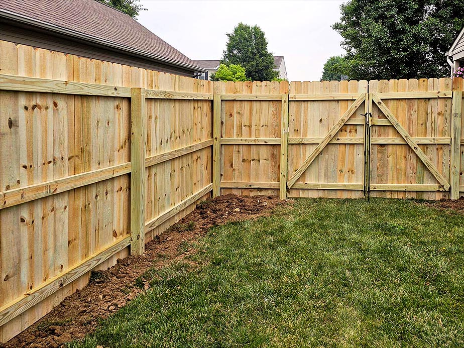 Wood privacy fencing in Dayton Ohio